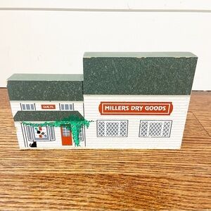The Cat’s Meow | Vintage 1994 Amish Craftsman Series Millers Dry Goods Wooden
